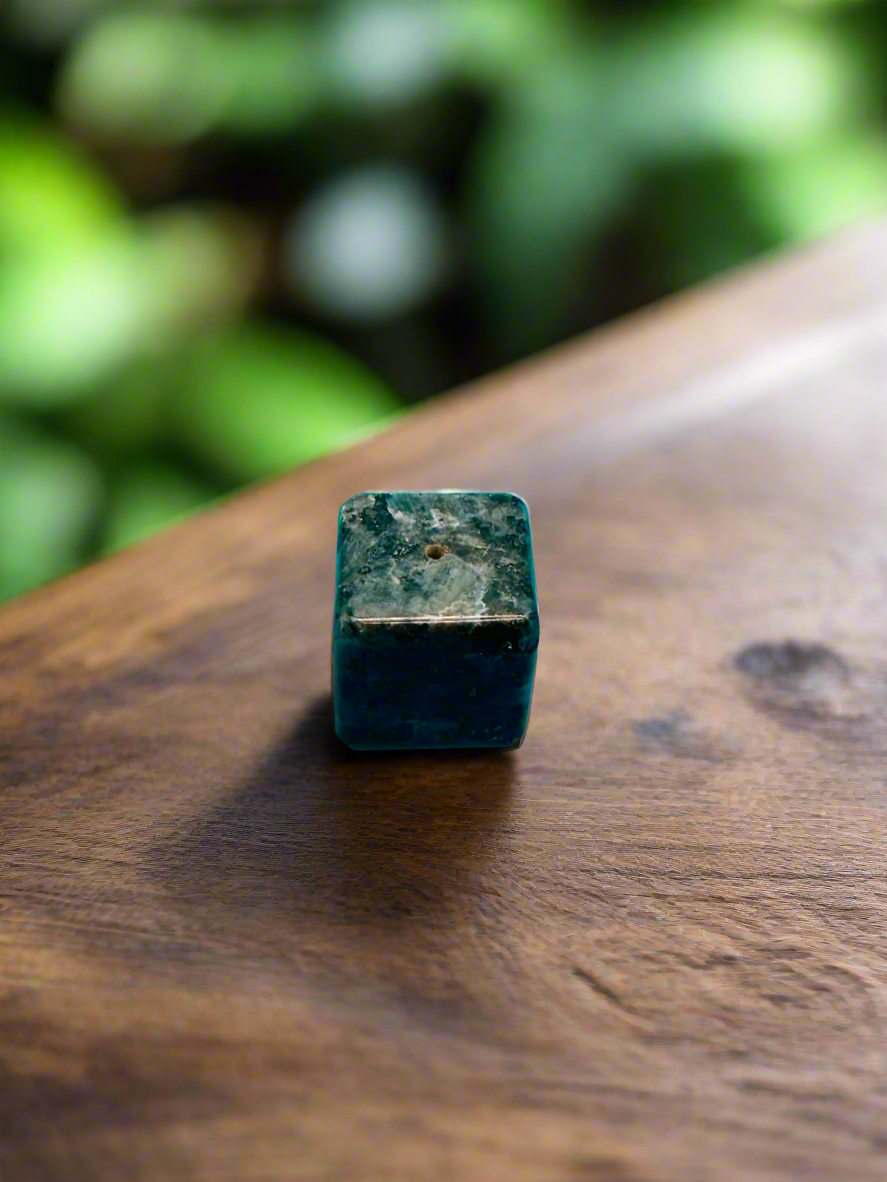 Tumbler Square Larkivite Incense holder