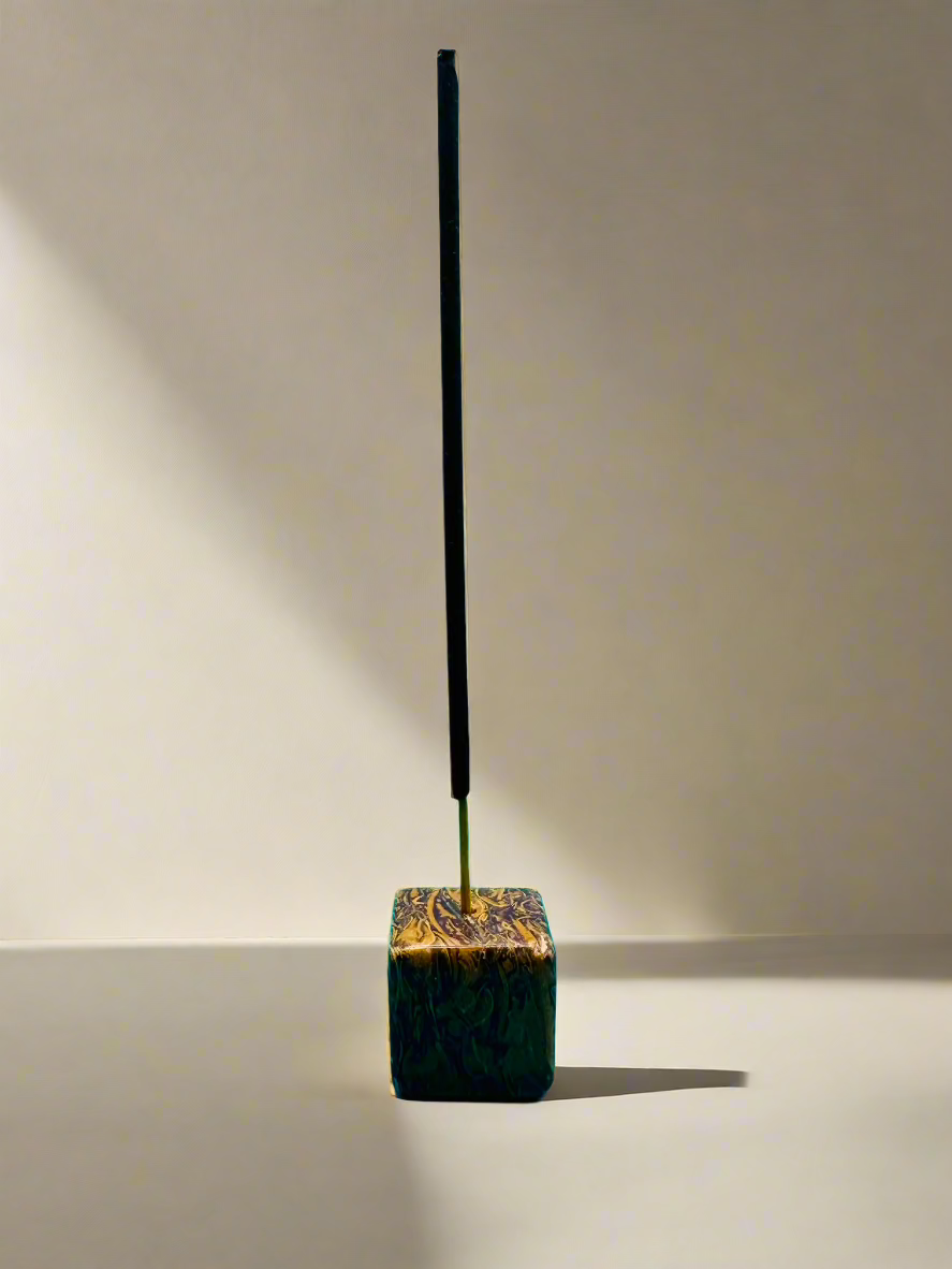 Tumbler Square Calligraphy Incense holder