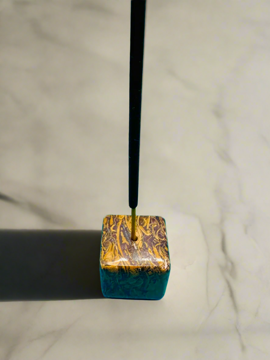Tumbler Square Calligraphy Incense holder